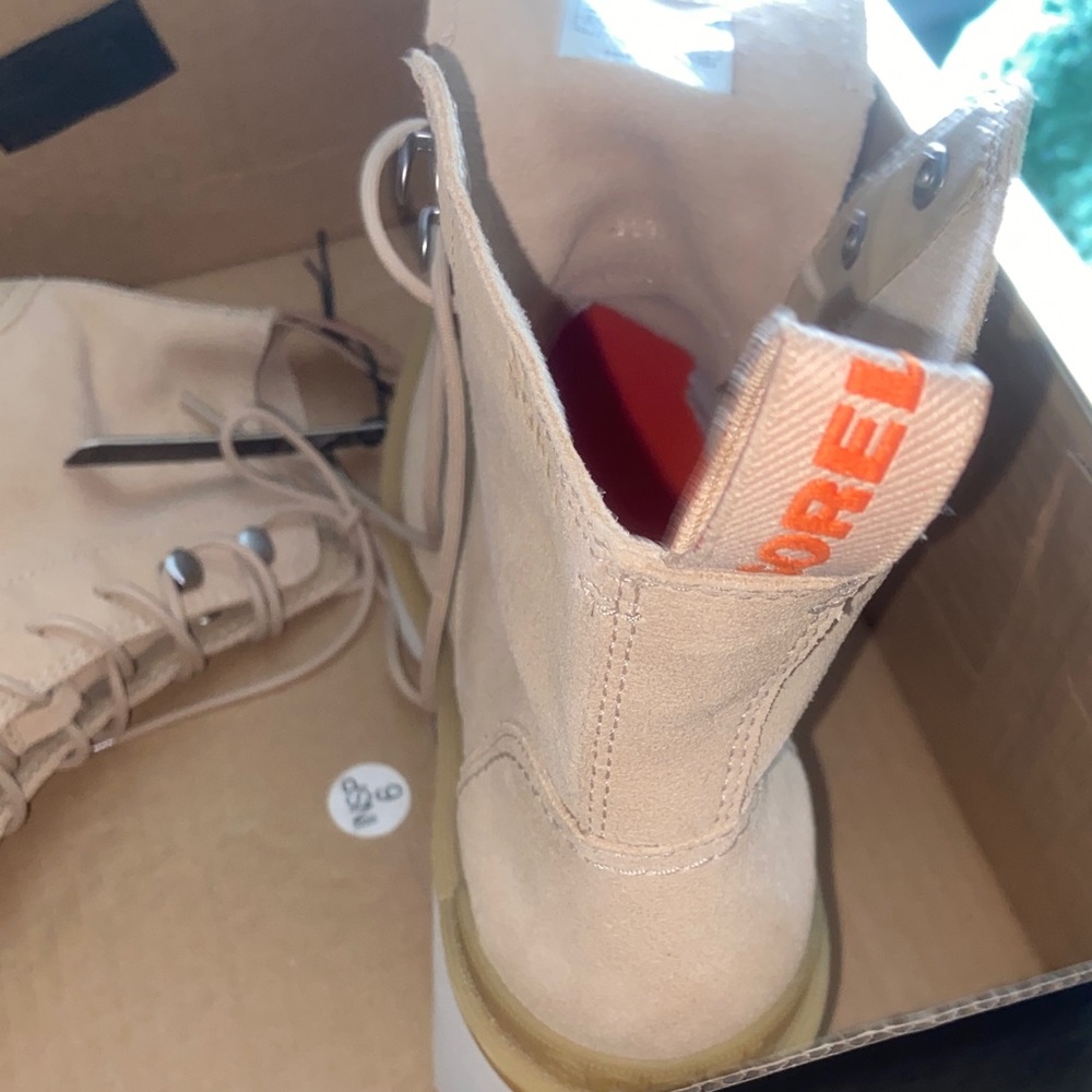 Sorel Sand Beige Lace-Up Ankle Boots - Picture 8 of 10